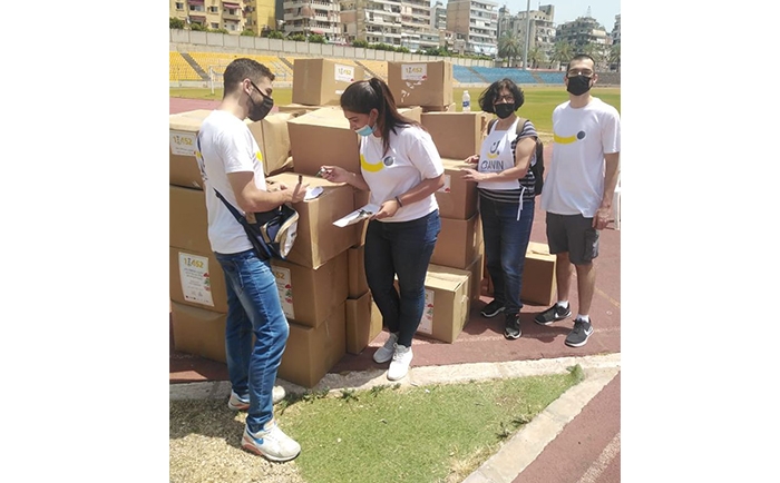 A Glimpse of Pictures During The Food Box Distribution of Our 10452 Campaign